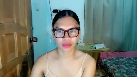 Snapshot of isabelle_amore chatting on June 7, 2026, 5:55 am Ysa online show from June 7, 2026, 5:55 am