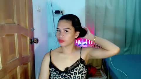 Snapshot of isabelle_amore chatting on June 24, 2026, 6:51 pm Ysa online show from June 24, 2026, 6:51 pm