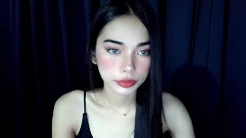 Isabelle online show from December 3, 2025, 7:05 am