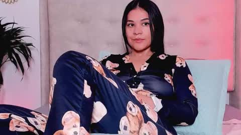 Snapshot of isabellediaz chatting on November 22, 2025, 6:07 pm Isabelle Diaz online show from November 22, 2025, 6:07 pm