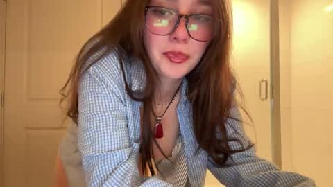 Snapshot of isabellelayla chatting on February 3, 2026, 2:53 am Isabelle online show from February 3, 2026, 2:53 am