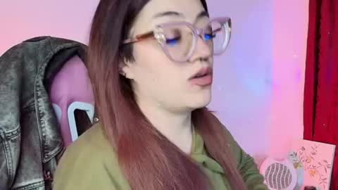 Snapshot of isaferrer06 chatting on July 3, 2026, 6:53 am Isabella Ferrer online show from July 3, 2026, 6:53 am