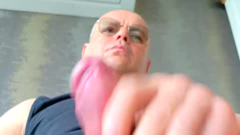 isanin online show from May 20, 2026, 5:57 am