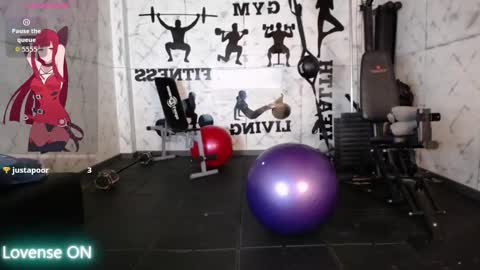 I S A  S AN D E R S  online show from September 30, 2025, 8:47 pm