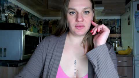 isingle_mom online show from April 8, 2026, 5:13 pm
