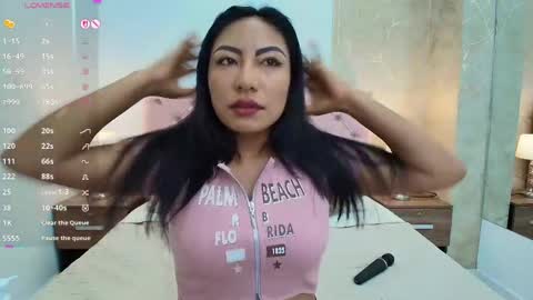 Snapshot of isis_choi chatting on May 23, 2026, 7:18 pm Isis Choi online show from May 23, 2026, 7:18 pm