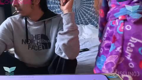 Isis SUN online show from October 6, 2025, 1:52 pm