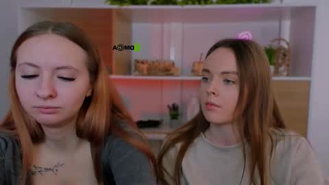 Snapshot of isla_dior chatting on October 13, 2025, 8:36 am isla_dior online show from October 13, 2025, 8:36 am