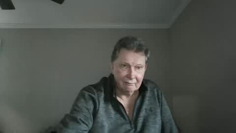 island625103 online show from March 17, 2026, 10:35 pm