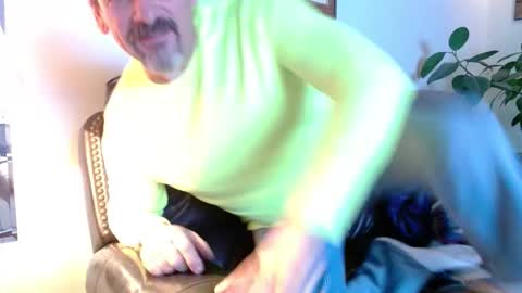 Jim online show from November 24, 2025, 10:53 pm