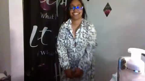 Sharice online show from April 20, 2026, 10:44 pm