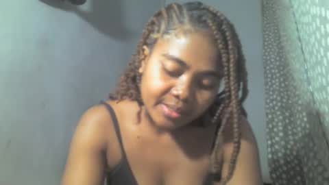 Snapshot of ismayrah chatting on May 15, 2026, 11:12 pm ismayrah online show from May 15, 2026, 11:12 pm