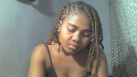 Snapshot of ismayrah chatting on May 15, 2026, 11:23 pm ismayrah online show from May 15, 2026, 11:23 pm
