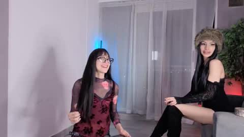 Julyane online show from February 5, 2026, 1:54 am