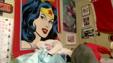 Snapshot of isntthisbreezemellow chatting on December 13, 2025, 11:21 pm isntthisbreezemellow online show from December 13, 2025, 11:21 pm