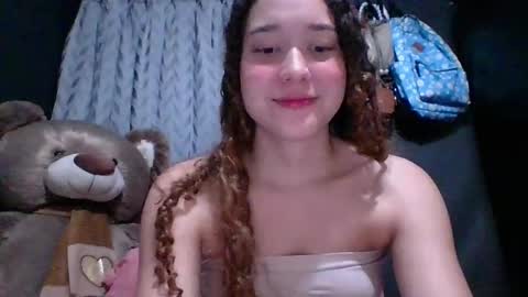 Snapshot of issa30213 chatting on September 30, 2025, 1:10 am Issa online show from September 30, 2025, 1:10 am