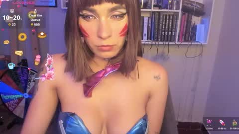 Snapshot of issa_latin chatting on October 7, 2025, 3:14 am INSTAGRAM issabella18 TWITTER issa latin online show from October 7, 2025, 3:14 am