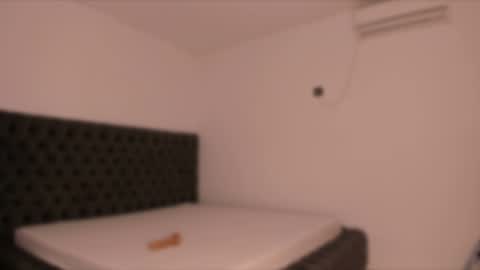 Snapshot of issabellaa chatting on February 25, 2026, 8:07 pm Issy online show from February 25, 2026, 8:07 pm