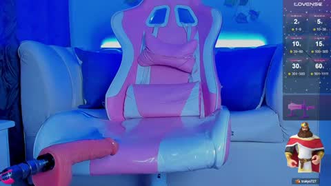 Snapshot of issac_james chatting on December 10, 2024, 10:17 am Issac online show from December 10, 2024, 10:17 am