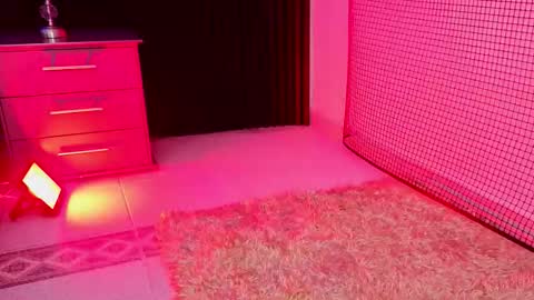 Snapshot of issafoxx chatting on March 17, 2026, 12:30 pm Issafoxx online show from March 17, 2026, 12:30 pm