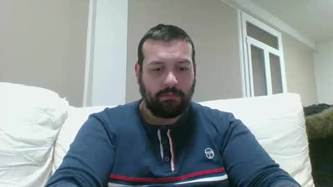 Snapshot of italianbigboy932 chatting on April 3, 2026, 10:19 pm italianbigboy932 online show from April 3, 2026, 10:19 pm