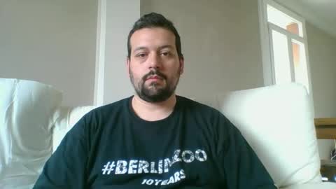 italianbigboy932 online show from April 29, 2026, 12:31 pm