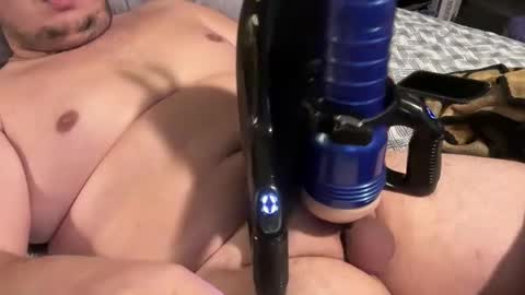 italianbigcock24 online show from January 1, 2025, 8:04 pm