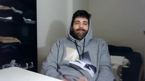 Snapshot of italianboybcn chatting on January 12, 2025, 7:21 am italianboybcn online show from January 12, 2025, 7:21 am