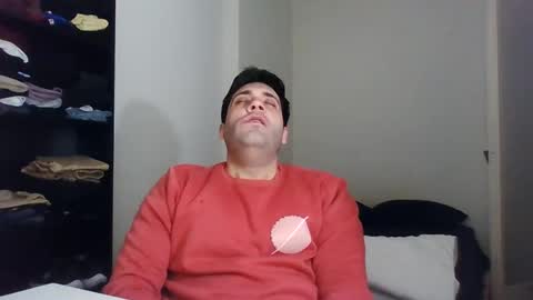 Snapshot of italianboybcn chatting on January 31, 2025, 8:01 am italianboybcn online show from January 31, 2025, 8:01 am