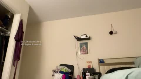 Snapshot of italiankittyx chatting on June 23, 2026, 12:52 am ItalianKitty online show from June 23, 2026, 12:52 am