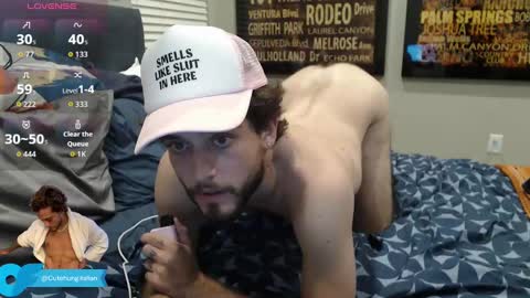 Hung Italian   online show from September 16, 2025, 2:34 am