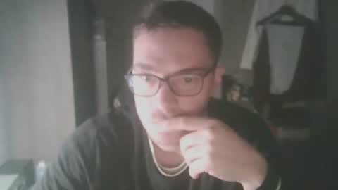 Snapshot of italianslavexoxo chatting on November 30, 2025, 7:12 am S online show from November 30, 2025, 7:12 am