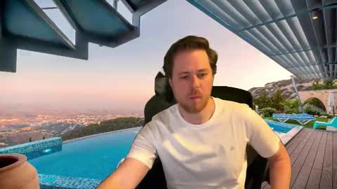 Snapshot of itpain chatting on December 13, 2025, 10:04 pm pain online show from December 13, 2025, 10:04 pm