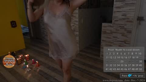 Jessi online show from December 7, 2024, 7:43 pm