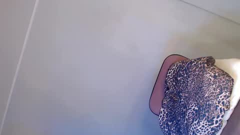 KellyPuth online show from February 9, 2025, 9:16 am