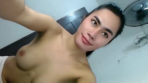 its_me_vanesa online show from November 29, 2025, 12:02 am
