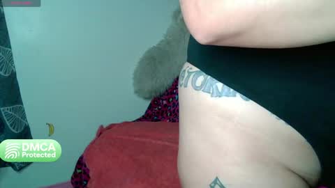 Blanna Banana online show from April 17, 2026, 3:31 am