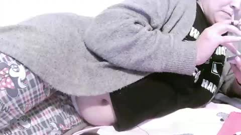 Snapshot of itsfoxxy chatting on October 4, 2025, 9:13 pm Foxy online show from October 4, 2025, 9:13 pm