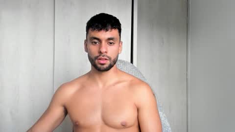 Snapshot of itsgeo1111 chatting on September 22, 2025, 10:45 pm CALL ME GEO online show from September 22, 2025, 10:45 pm