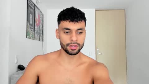 Snapshot of itsgeo1111 chatting on October 1, 2025, 9:54 pm CALL ME GEO online show from October 1, 2025, 9:54 pm