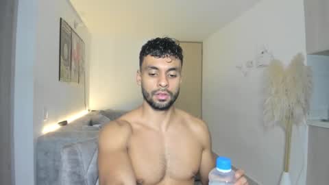 Snapshot of itsgeo1111 chatting on October 8, 2025, 11:57 pm CALL ME GEO online show from October 8, 2025, 11:57 pm