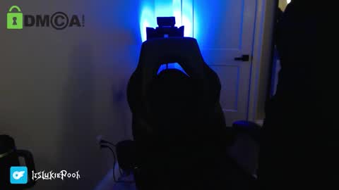 Snapshot of itslukiepooh chatting on January 11, 2026, 10:59 pm Itslukiepooh online show from January 11, 2026, 10:59 pm