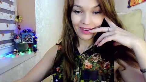 Snapshot of itslunaday chatting on December 20, 2024, 2:27 pm itslunaday online show from December 20, 2024, 2:27 pm