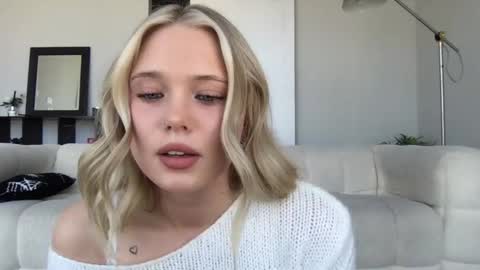 Snapshot of itsmadisynmae chatting on February 26, 2025, 8:00 pm OF madisynmaee online show from February 26, 2025, 8:00 pm