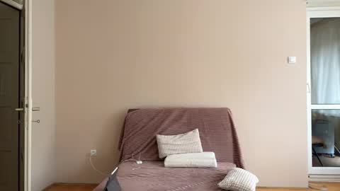 Maxx online show from November 16, 2025, 7:36 am