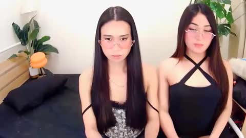 itsme_kat online show from June 23, 2026, 4:27 pm