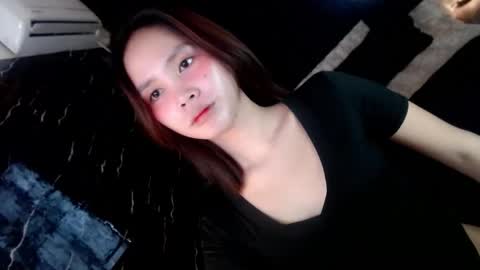 Snapshot of itsme_liza chatting on October 28, 2025, 7:01 am itsme_liza online show from October 28, 2025, 7:01 am