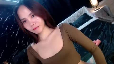 Snapshot of itsme_liza chatting on November 23, 2025, 6:19 pm itsme_liza online show from November 23, 2025, 6:19 pm