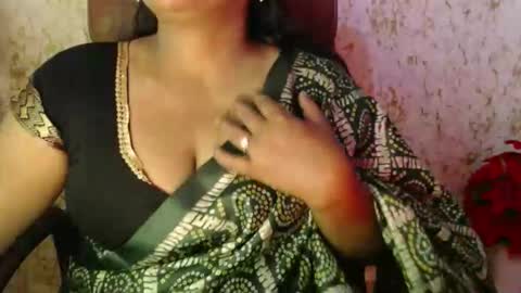 Snapshot of itsmiradesire chatting on May 8, 2026, 3:12 am Mira online show from May 8, 2026, 3:12 am
