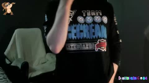    online show from March 11, 2025, 10:20 pm